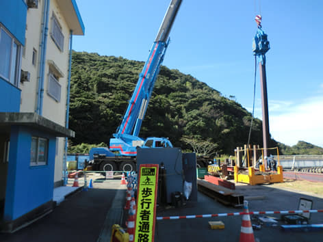 バイブロハンマ